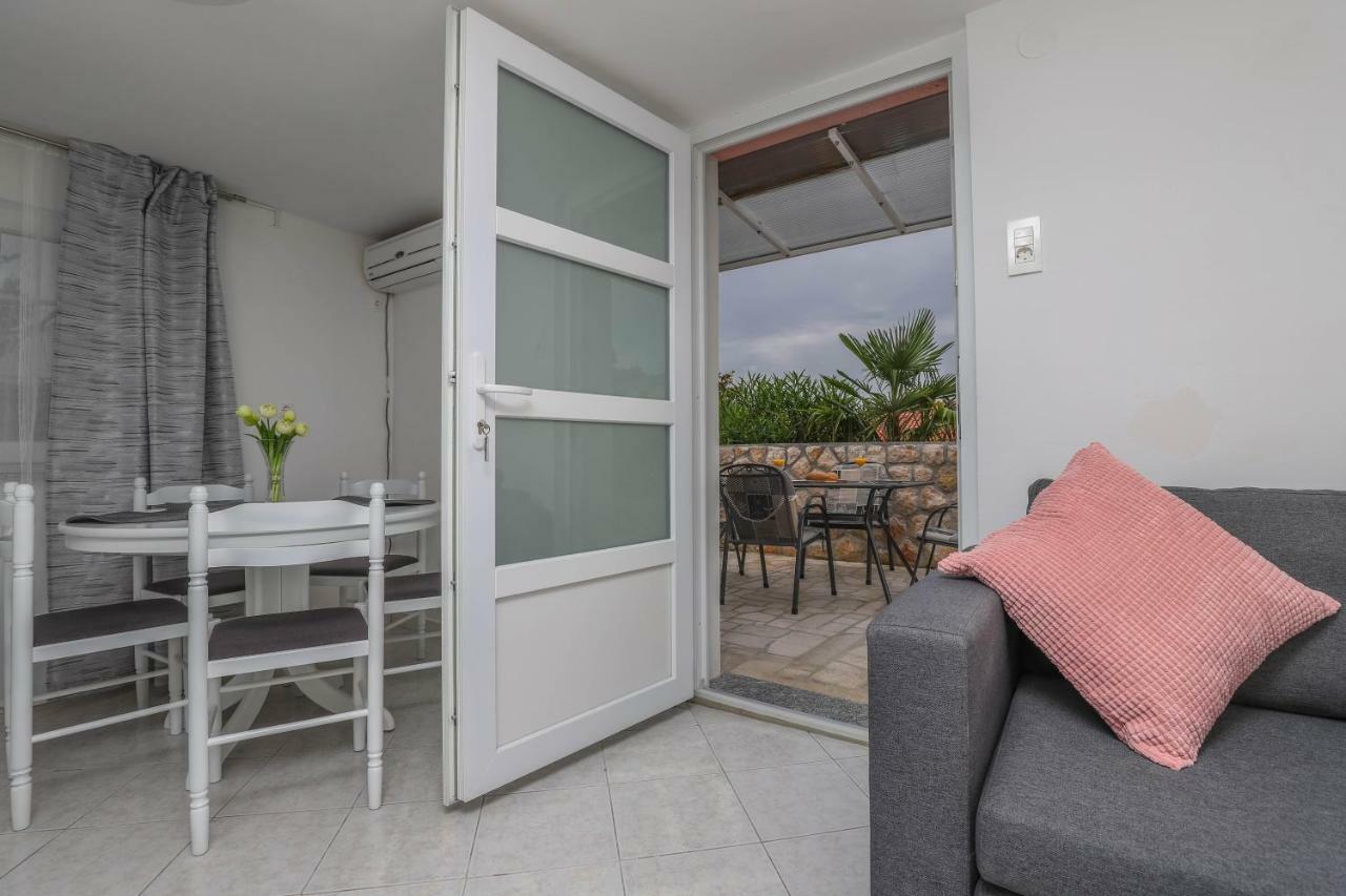 Apartment Lisinski ซริกเวนิซา ภายนอก รูปภาพ