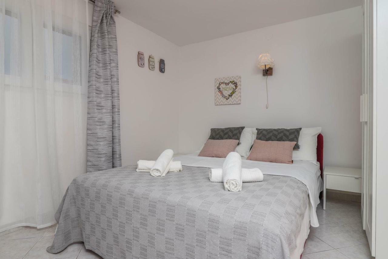 Apartment Lisinski ซริกเวนิซา ภายนอก รูปภาพ