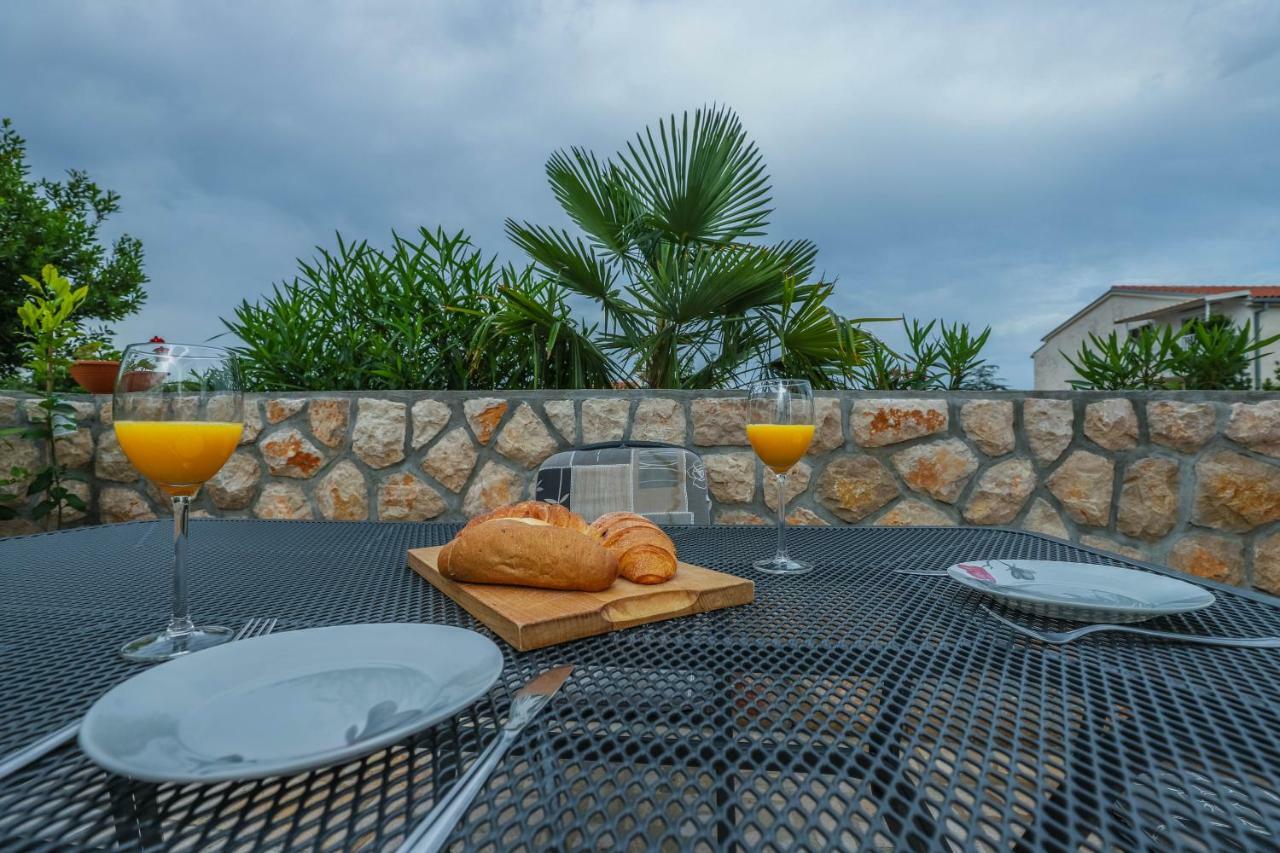 Apartment Lisinski ซริกเวนิซา ภายนอก รูปภาพ